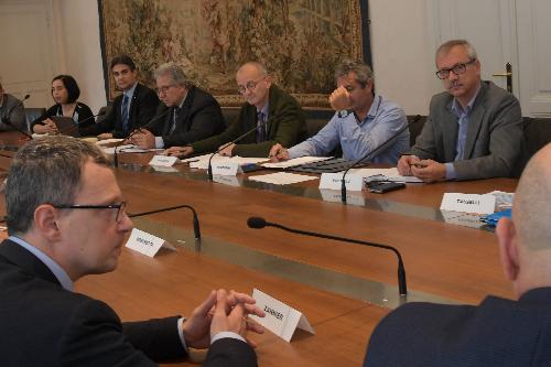 L'assessore regionale Risorse Agroalimentari, Forestali e Ittiche, Stefano Zannier, alla riunione dei partner del progetto Argos